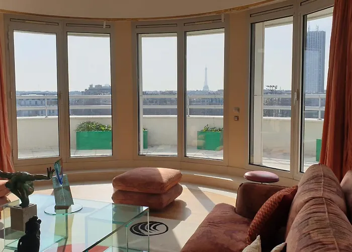 Panoramic View Of Paris Appartement