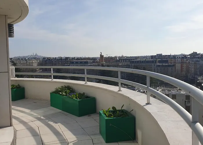 Panoramic View Of Paris Appartement Levallois-Perret